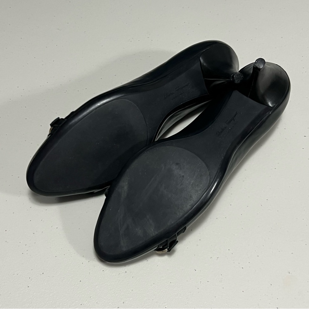 SALVATORE FERRAGAMO Cap Toe Heels with Dust Bag - Picture 11 of 14